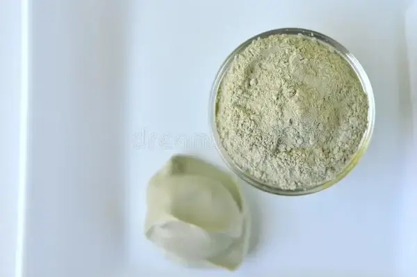 MASQUE MINUTE, A CHACUN SON MASQUE